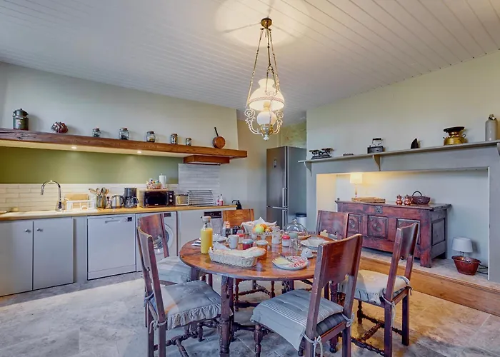 De Charme Avec Piscine Dans Le Gers « le Clos Boissiere » Feriehus Valence-sur-Baïse