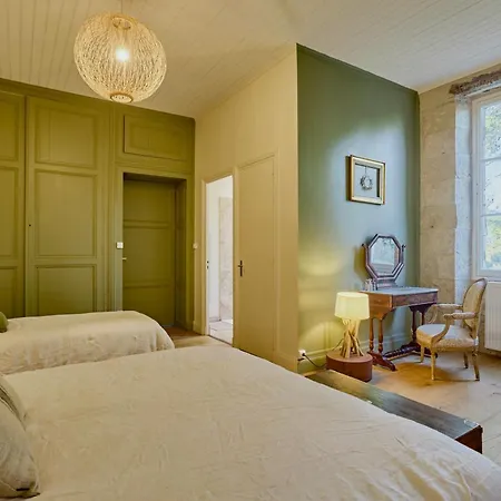 Дом отдыха De Charme Avec Piscine Dans Le Gers « le Clos Boissiere » *